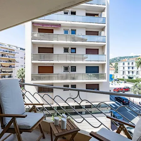 Apartment Beautiful Renovated Flat - Close To Martinez Cannes